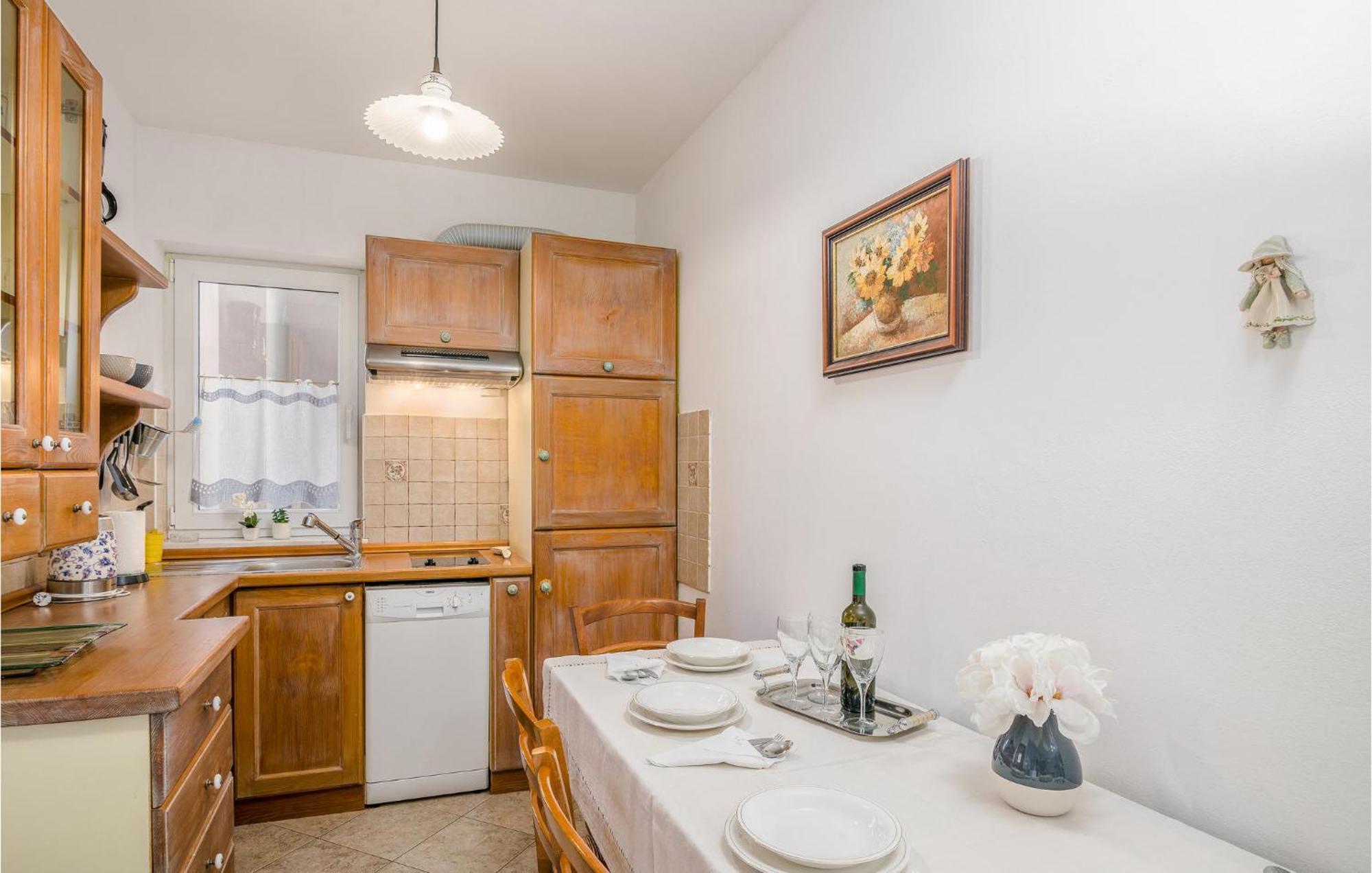 Gorgeous Apartment In Cizici With House Sea View Dış mekan fotoğraf
