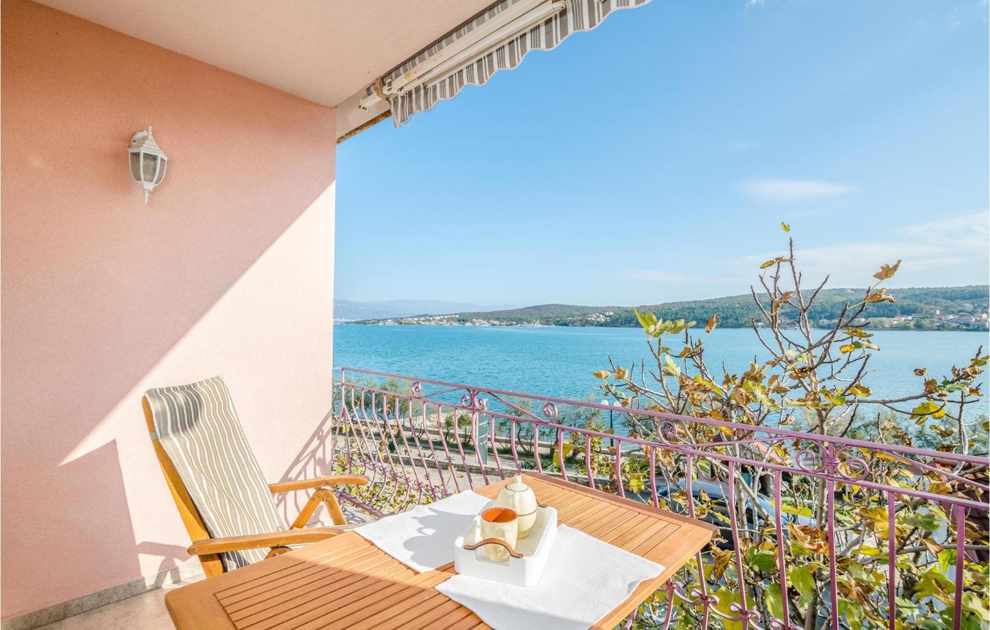 Gorgeous Apartment In Cizici With House Sea View Dış mekan fotoğraf